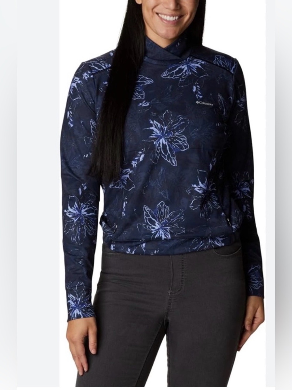 Columbia Women's Weekend Adventure Pullover in the Nocturnal Aurelian Print